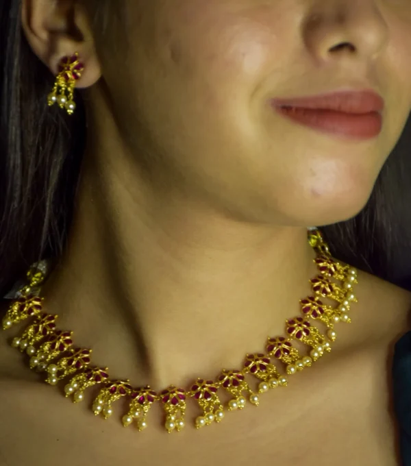 Cream Swarovski and Red AD Necklace Set