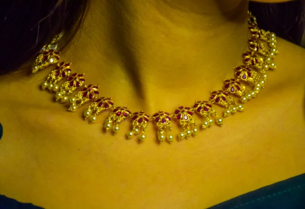 Cream Swarovski and Red AD Necklace Set
