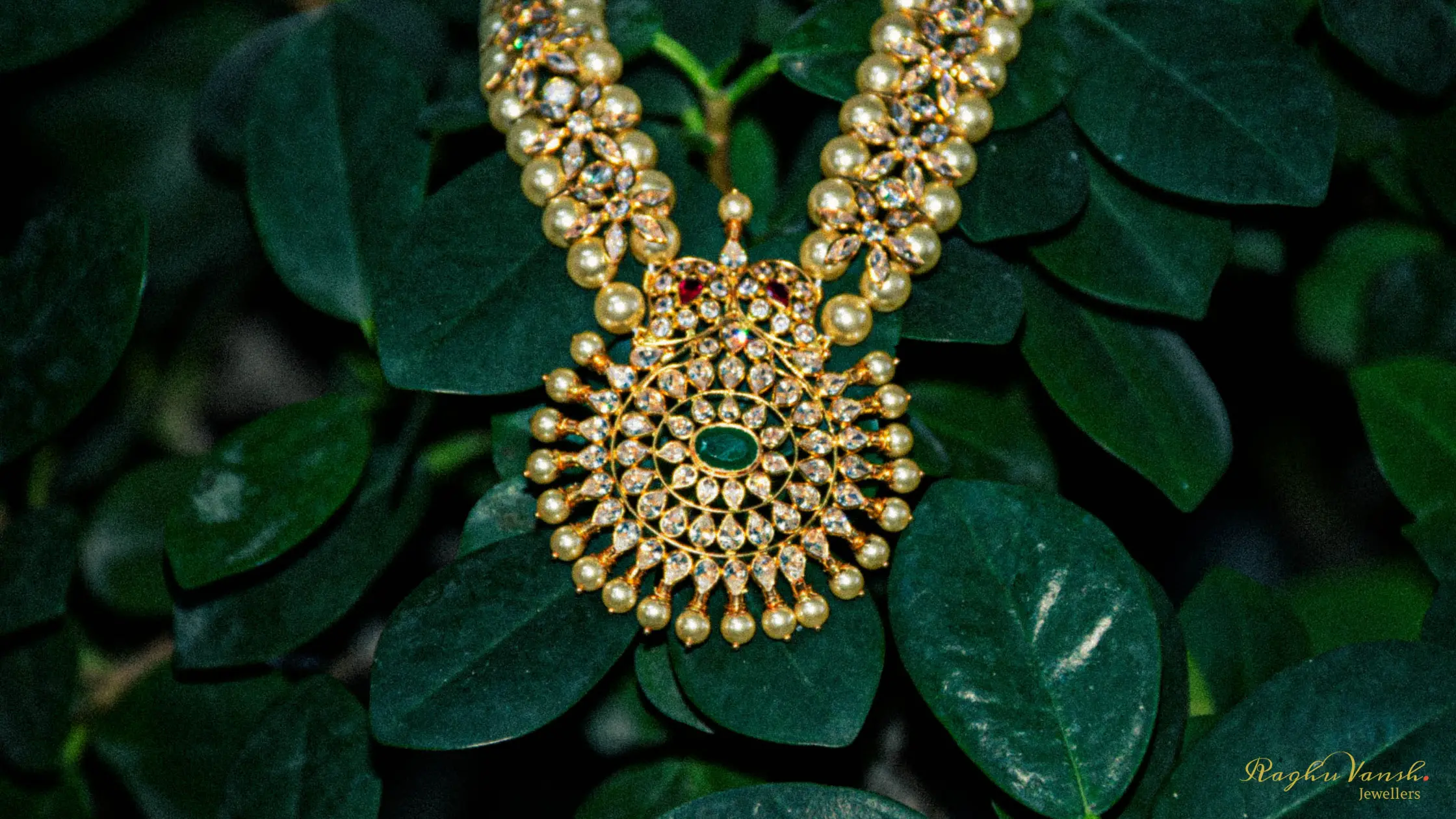 Trends through time for Lightweight Gold Jewellery in nature