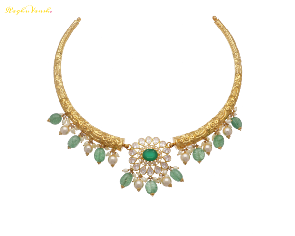 Light Weight Gold Kanthi Design with Pearl and Emerald
